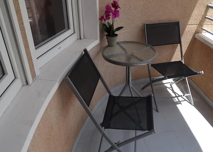 Casas - Playa Del Cura 1 *